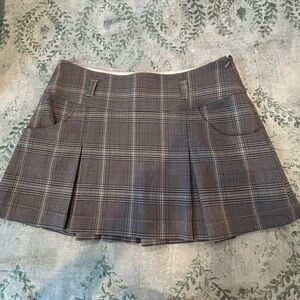 Guess Gray Plaid Mini Skirt
